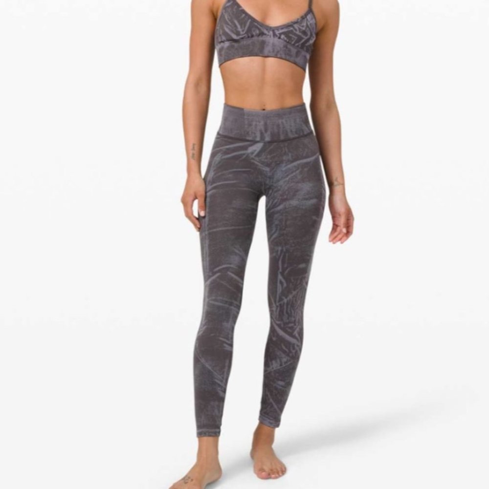 Lululemon Ebb to Street Tight *Wash Lunar Rock Mulberry 6 Stone Wash